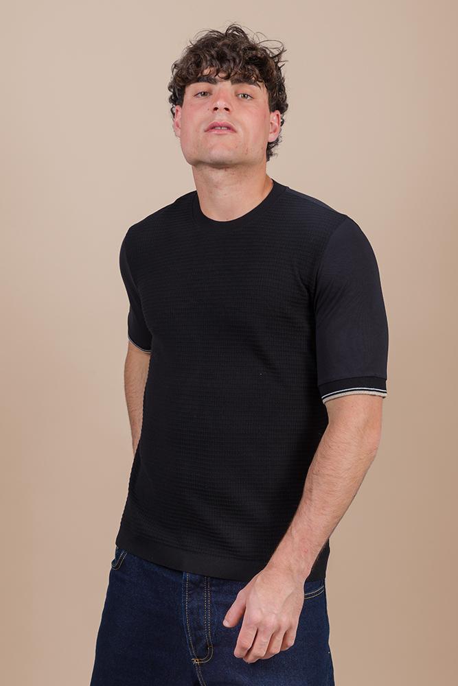 39106 02 NERO FERRANTE